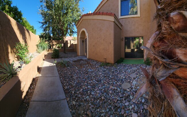 Approaching front door - 5640 E Bell Rd
