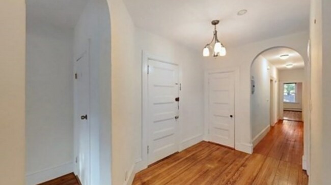 Building Photo - 64 Aspinwall Ave