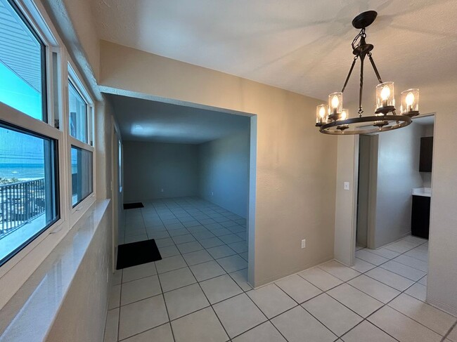 Building Photo - 1740 Ocean Shore Blvd