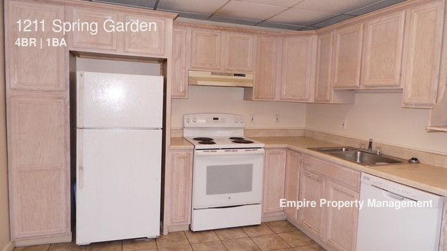 Foto del edificio - 4 Bedroom Home for Rent in Easton