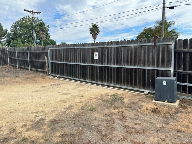 Foto del edificio - 1129 Via Estrellada