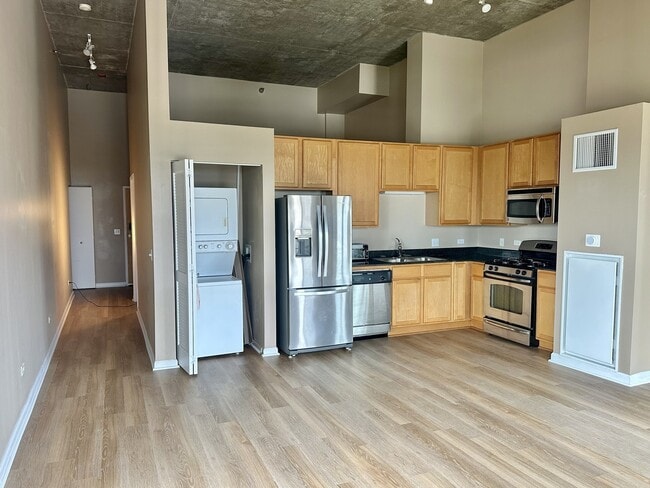 Foto del edificio - 1122 W Catalpa Ave