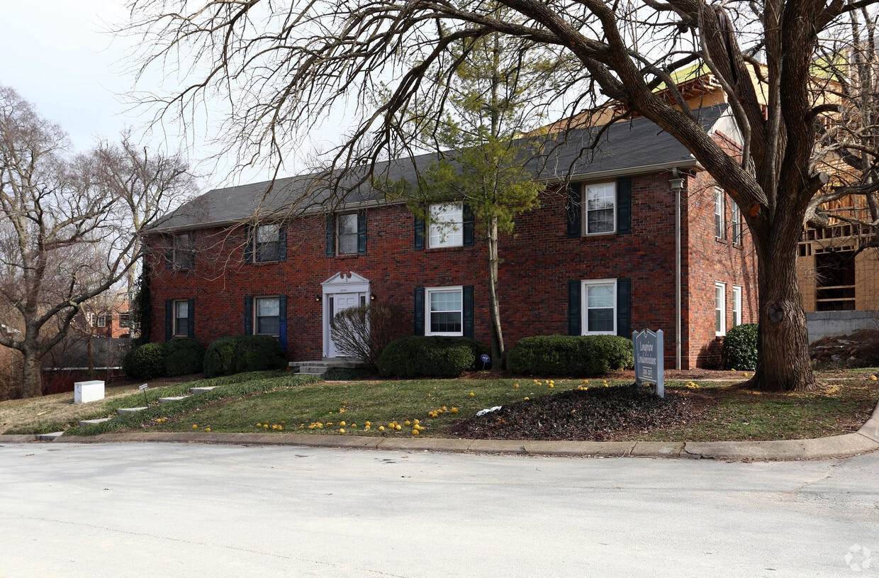 Primary Photo - Longview Condominiums