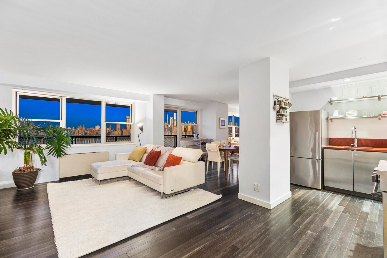 Foto principal - 6600 Boulevard E