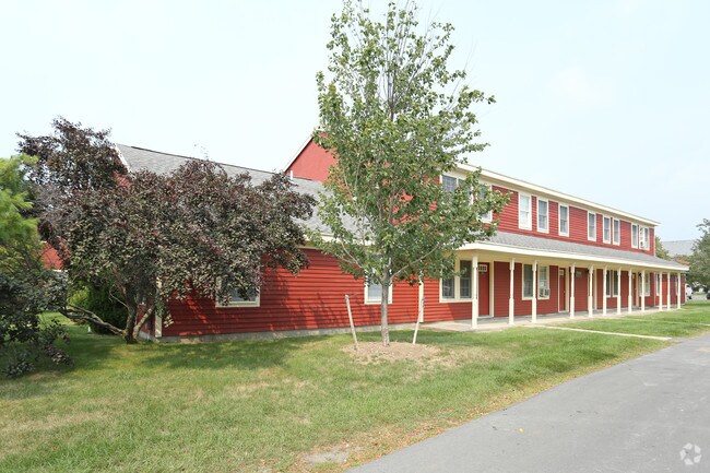 Building Photo - Fort Pike Commons