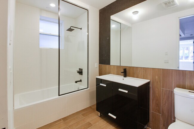 Foto del edificio - 159 Winthrop St