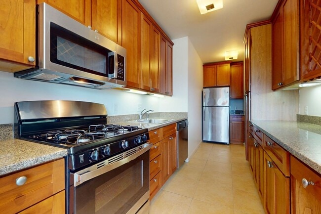 Interior Photo - Dorchester