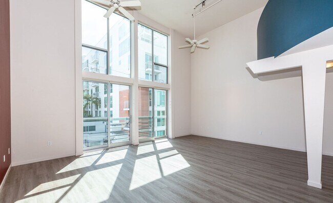 Foto del edificio - Outside Portfolio