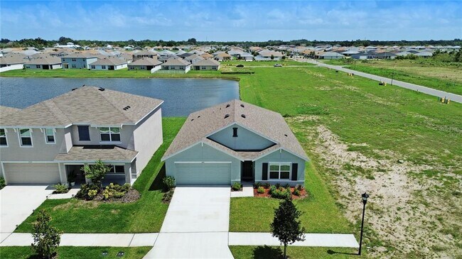 Foto del edificio - 822 Will Scarlett Ave
