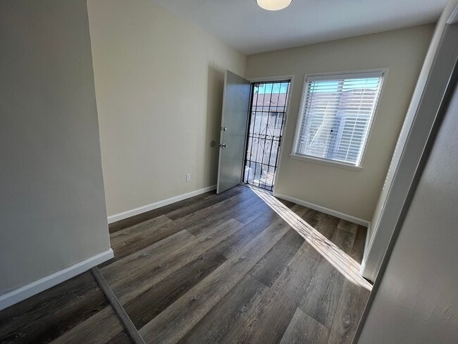 Interior Photo - 16108 S. Harvard Blvd.