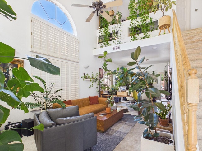 Building Photo - 17606 N 17th Pl