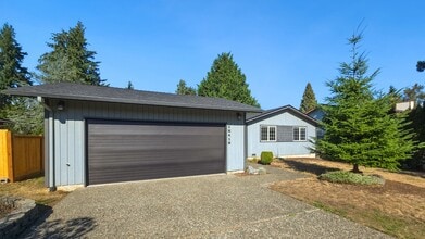 Building Photo - 15412 SE 176th Pl