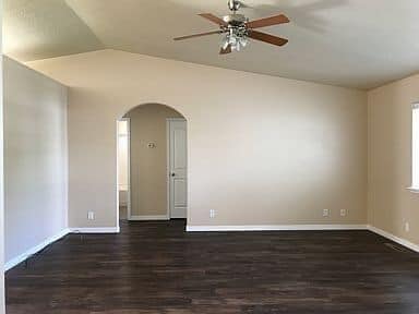 Building Photo - 1318 Ashley Dr