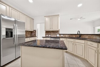 Building Photo - 22 Westwinds Cir