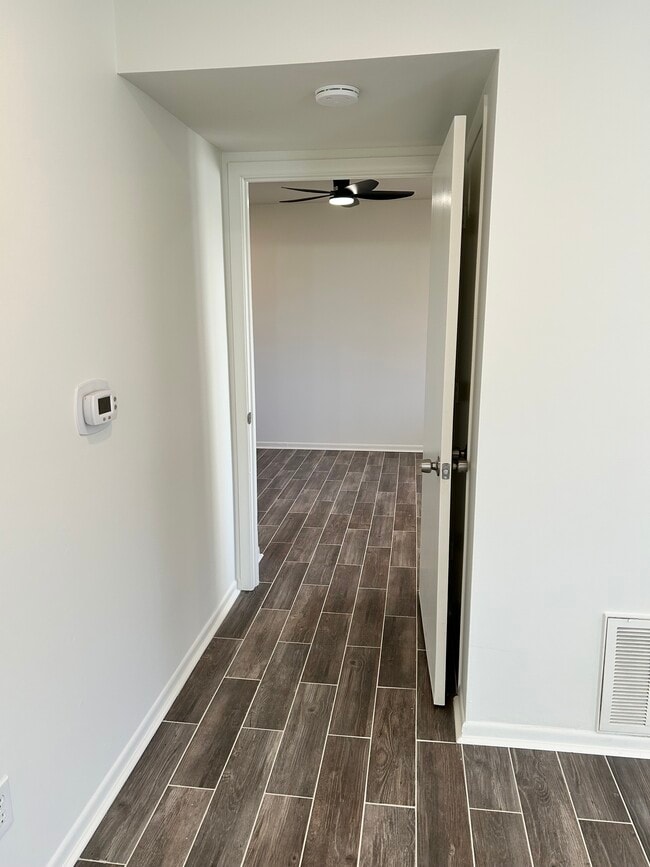 Foto del edificio - 6148 Heath Ridge Ct