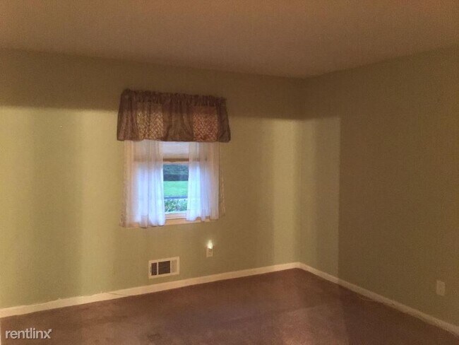 Building Photo - 3 br, 2 bath House - 36 Wellington Terrace