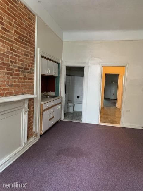 Building Photo - 1303 N Charles St