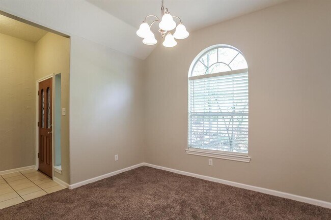 Building Photo - 6319 Upper Lake Dr