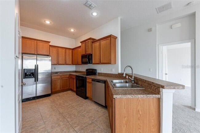 Foto del edificio - 6612 S Goldenrod Rd