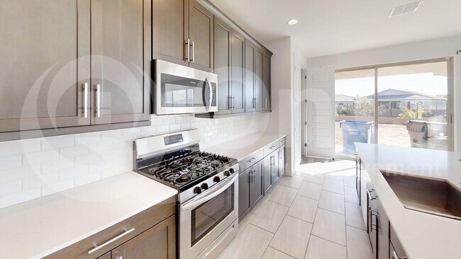 Foto del edificio - 9213 W Roma Ave