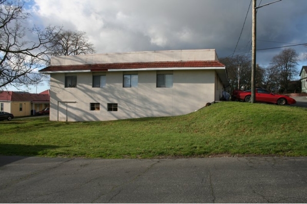 Building Photo - Pioneer Apartments