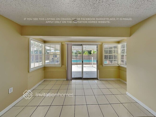 Foto del edificio - 2522 Holly Rd