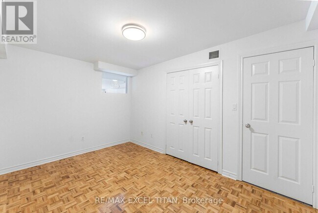Building Photo - 1407 Dupont St