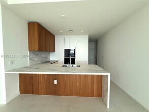 Building Photo - 1400 Biscayne Blvd