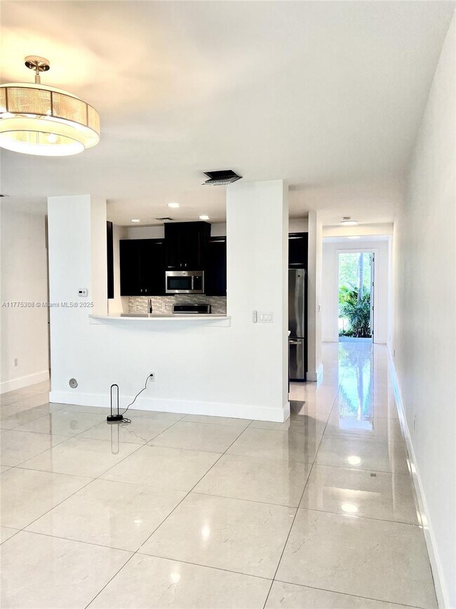 Building Photo - 4536 E Aqua Bella Ln