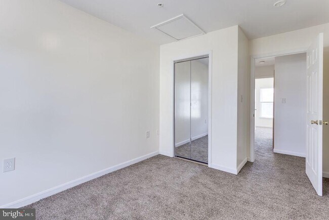 Foto del edificio - 3136 15th Pl SE