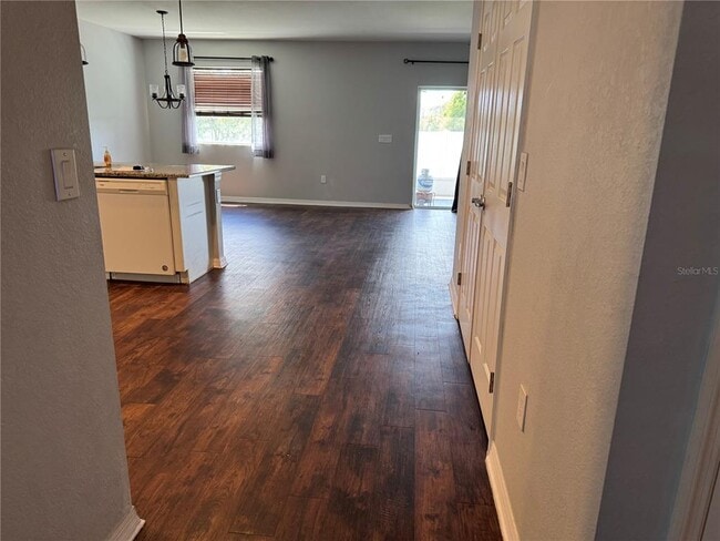 Building Photo - 5316 White Egret Ln