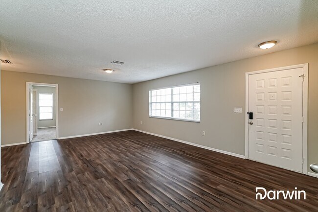 Foto del edificio - 13385 Algoma Avenue, Spring Hill, FL 34609