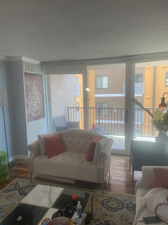 Foto del edificio - 4 Monroe St