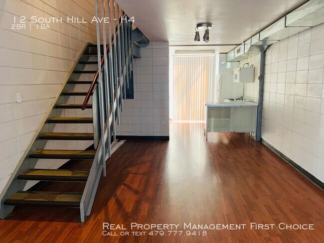 Building Photo - 12 S Hill Ave