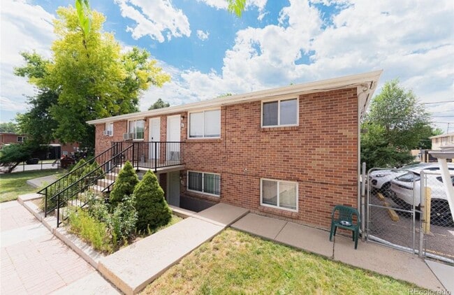 Photo - 5375 W 3rd Pl Apartment