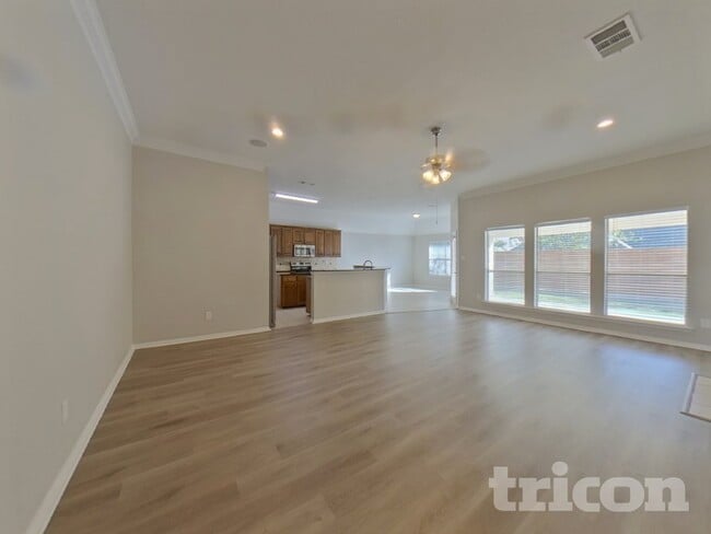 Foto del edificio - 129 Muirfield Dr