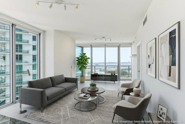 Foto del edificio - 888 Biscayne Blvd