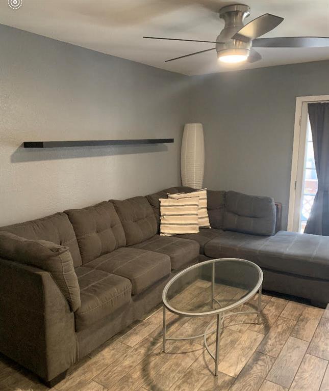 Foto del edificio - 3627 Menchaca Rd