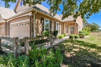 Building Photo - 111 Nassau Cir