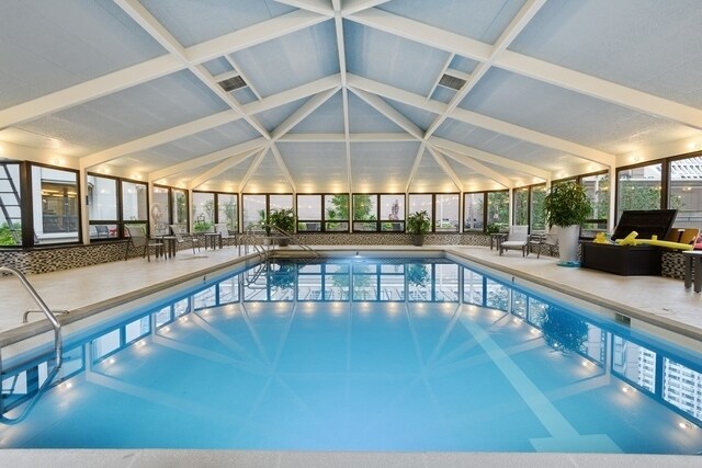 Building Photo - 400 E Ohio St