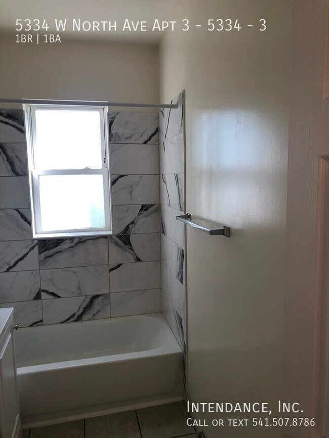 Foto del edificio - 5334 W North Ave