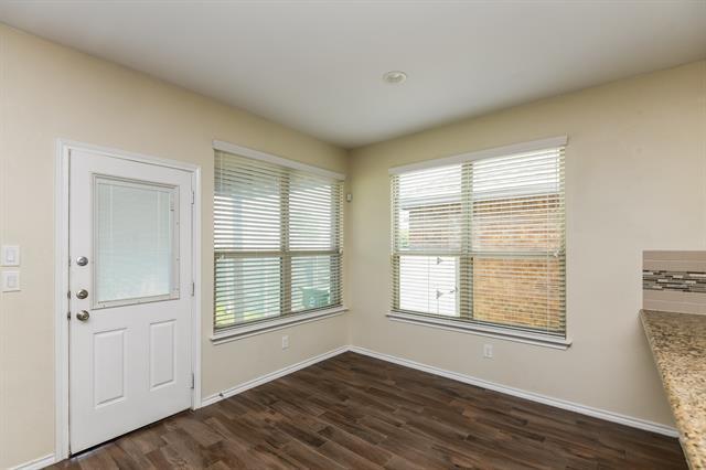 Foto del edificio - 629 Gannet Trl