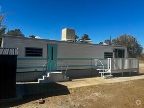 Building Photo - 1120 N Justice Dr