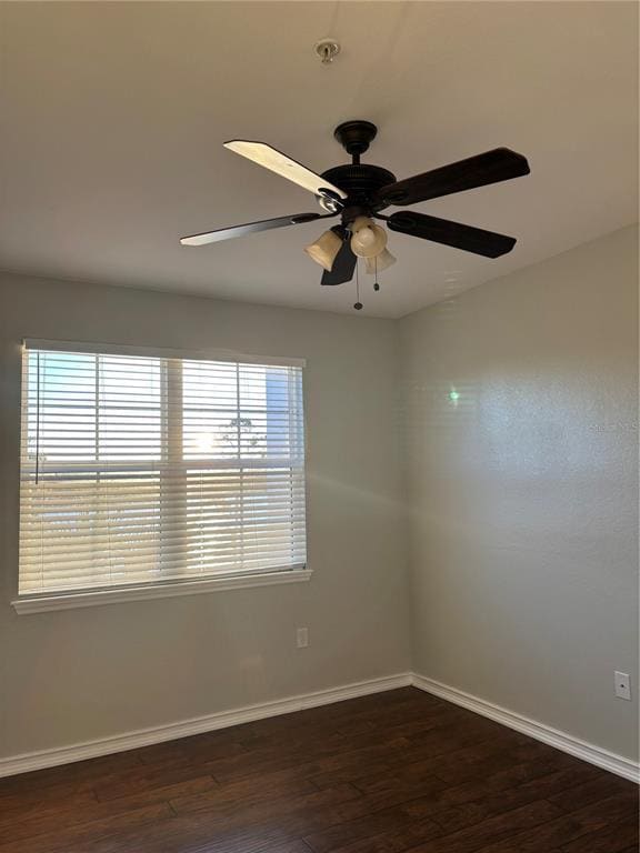 Building Photo - 3250 Corona Village Way