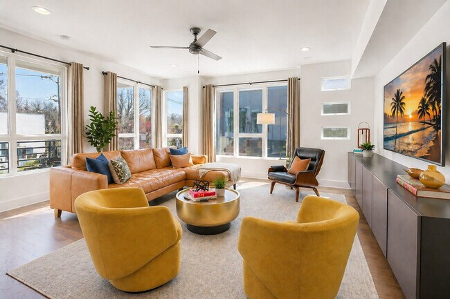 Foto del edificio - 1659 Duckworth Ave