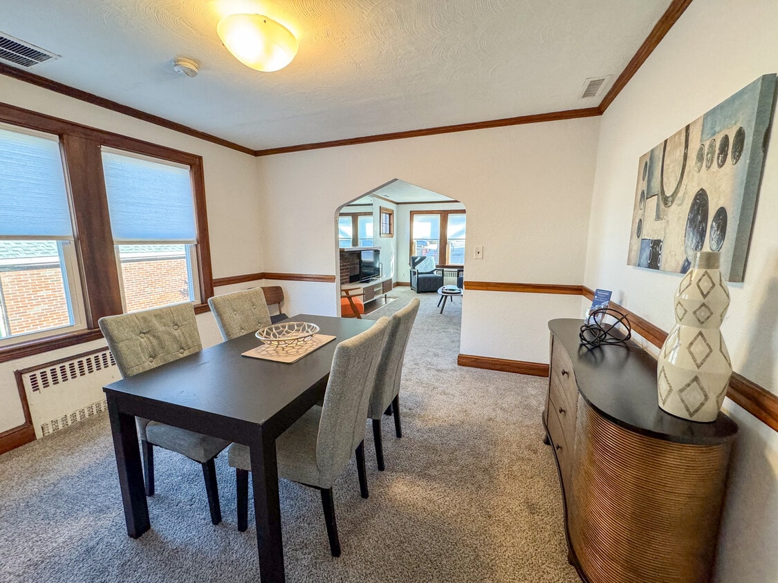 Foto principal - 248 Corey Rd