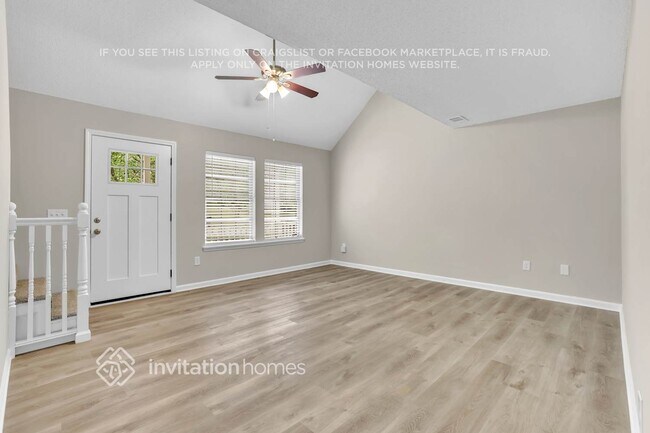 Foto del edificio - 7097 Stonecreek Dr