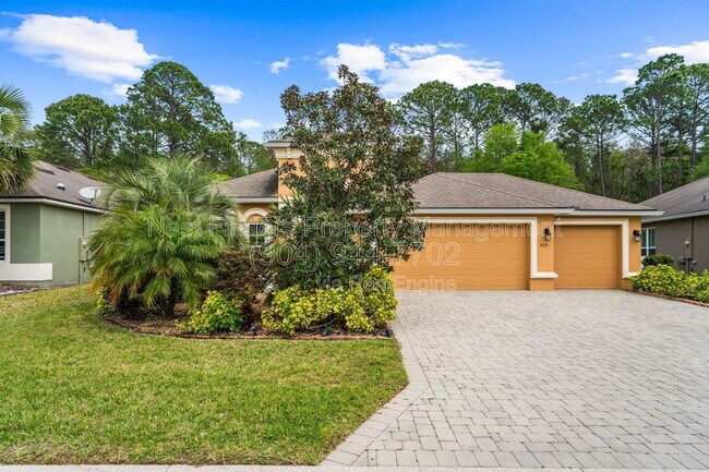 Foto del edificio - 409 Los Caminos Street