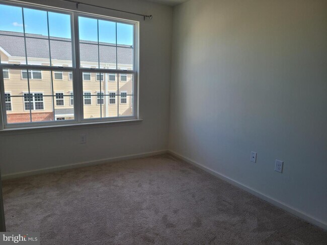 Foto del edificio - 155 Creekside Wy