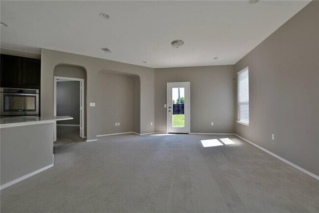 Building Photo - 1721 Verdana Dr